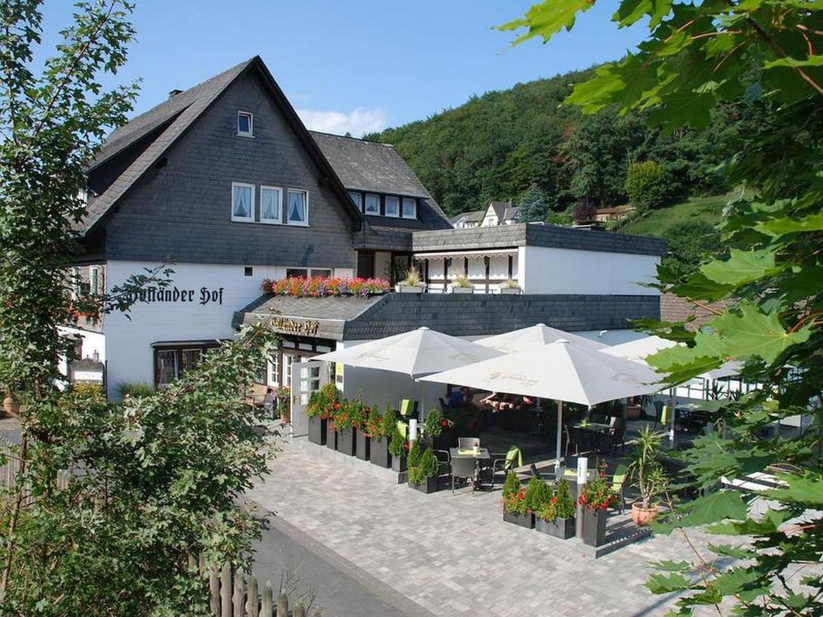Hotel Hollaender Hof Meschede Exterior foto